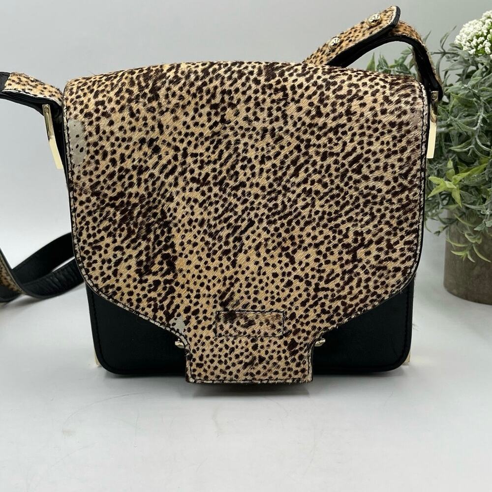Loeffler Randall Mini Bag Flap
Snakeskin Black Leather
Crossbody Strap Purse